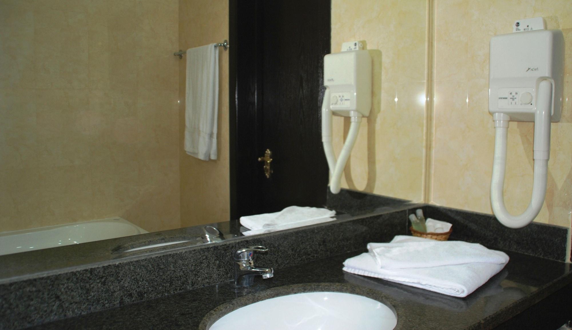 בוקרשט Hotel Ancor מראה חיצוני תמונה